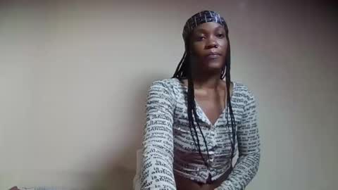 Snapshot of candy_pot chatting on 10/16/25, 04:57 candy pot online show from 10/16/25, 04:57