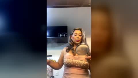 Snapshot of candy_queen81 chatting on 04/28/26, 11:04 candy_queen81 online show from 04/28/26, 11:04