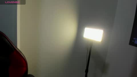 Snapshot of candy_rogeers chatting on 05/12/26, 01:19 Candy online show from 05/12/26, 01:19