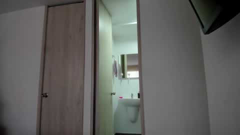 samantha online show from 09/24/25, 07:50