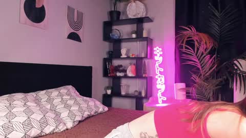 Sandy online show from 01/23/25, 08:25