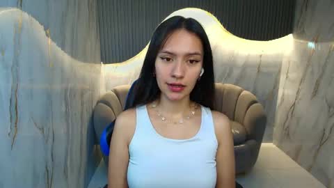 Candy  online show from 05/17/26, 03:04