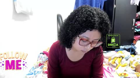 candy_val online show from 11/21/25, 04:55