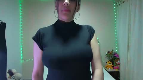 CANDYCARSON online show from 02/26/25, 06:15