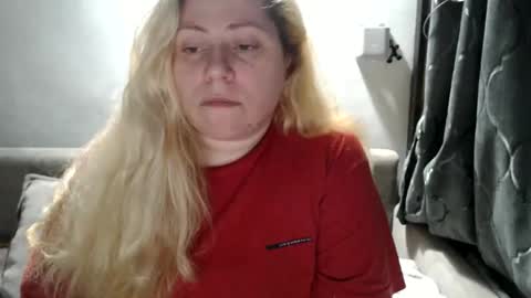 Laura online show from 02/09/25, 06:26