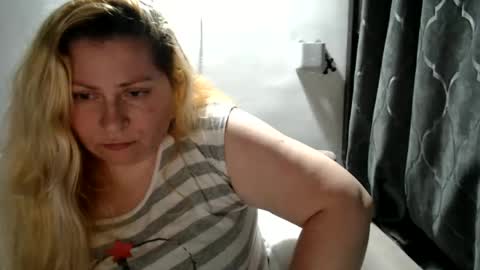 Laura online show from 03/07/25, 02:57