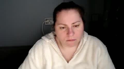 Laura online show from 10/05/25, 12:25