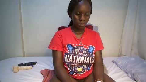 Snapshot of candycurly_ chatting on 02/13/25, 01:15 candycurly_ online show from 02/13/25, 01:15