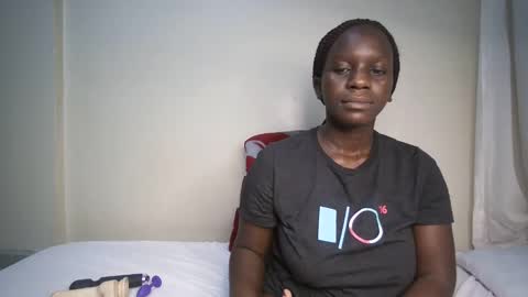 Snapshot of candycurly_ chatting on 02/21/25, 03:32 candycurly_ online show from 02/21/25, 03:32