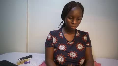 Snapshot of candycurly_ chatting on 03/02/25, 10:16 candycurly_ online show from 03/02/25, 10:16