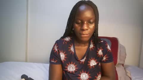 Snapshot of candycurly_ chatting on 03/09/25, 07:48 candycurly_ online show from 03/09/25, 07:48