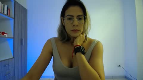 Candy Dowson online show from 02/02/26, 07:23