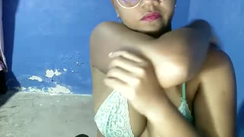 candyflowerlub online show from 01/09/25, 12:30