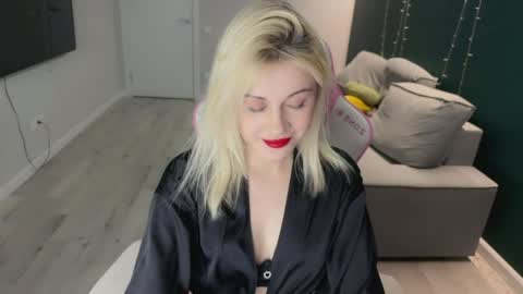 You can call me HH online show from 04/14/26, 05:52