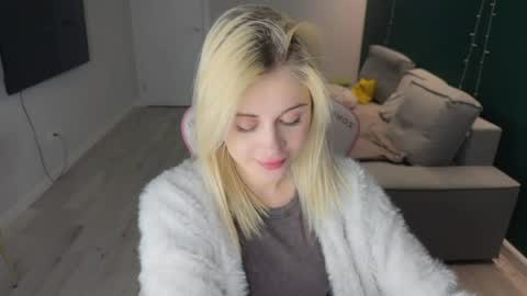 You can call me HH online show from 04/22/26, 06:42