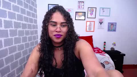 Snapshot of candyhot_sex chatting on 02/24/25, 06:05 Karen online show from 02/24/25, 06:05