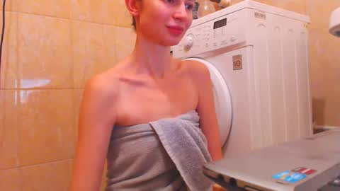 CANDYJESx online show from 02/19/25, 04:11