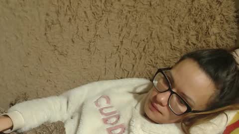 say meow and send tips  online show from 01/26/25, 08:13