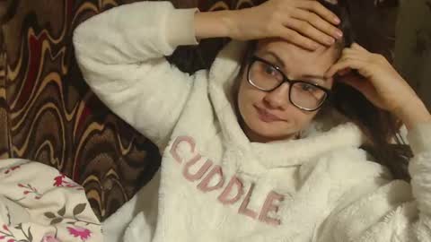 say meow and send tips  online show from 03/02/25, 05:25