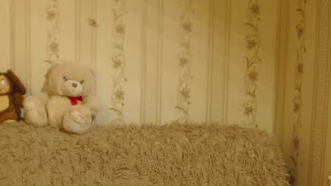 say meow and send tip  online show from 02/07/25, 03:19