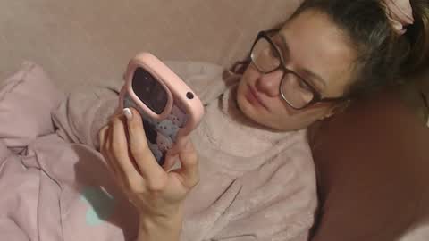 say meow and send tip  online show from 01/18/26, 03:10