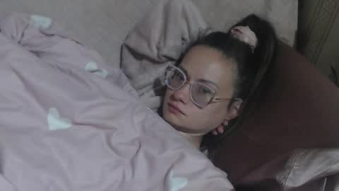 say meow and send tip  online show from 04/21/26, 10:10