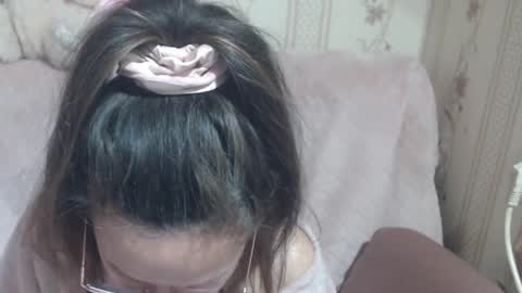 say meow and send tip  online show from 04/23/26, 12:29