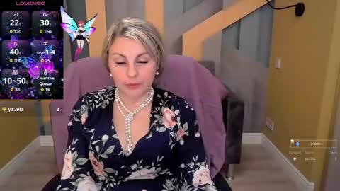 CandyLons online show from 10/30/25, 07:32