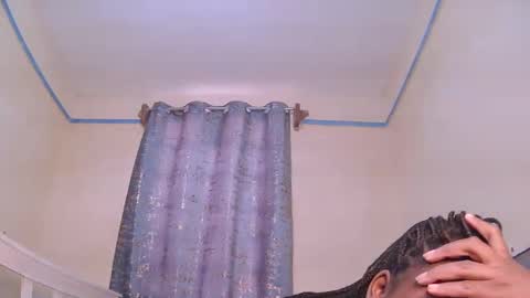 Snapshot of candymia3 chatting on 02/09/25, 06:11 Candice online show from 02/09/25, 06:11