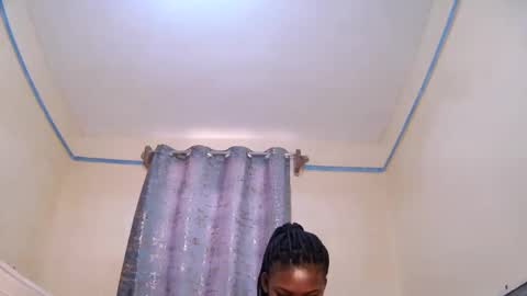 Snapshot of candymia3 chatting on 02/10/25, 06:53 Candice online show from 02/10/25, 06:53