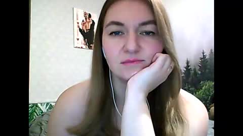 Snapshot of candyolime chatting on 02/15/25, 09:04 Daisy online show from 02/15/25, 09:04