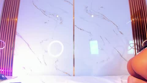 Candy online show from 12/16/25, 11:32