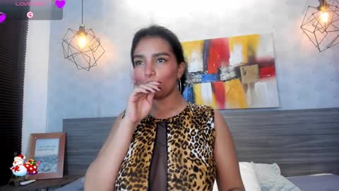 Snapshot of candys_victoria chatting on 12/05/24, 06:10 Candys Victoria online show from 12/05/24, 06:10