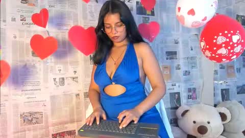 Snapshot of candys_victoria chatting on 02/15/25, 03:42 Candys Victoria online show from 02/15/25, 03:42