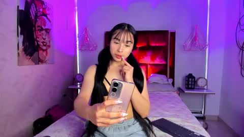 Candy online show from 02/12/26, 11:27