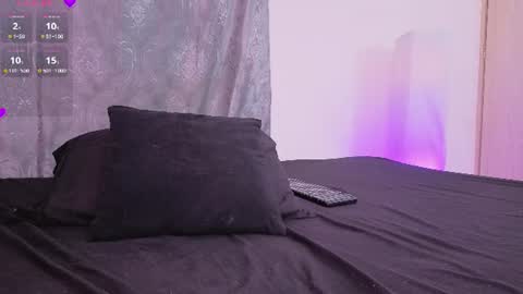 Snapshot of candysweet_naughty_ chatting on 07/02/26, 03:23 Thali online show from 07/02/26, 03:23