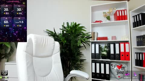 Candy  My pleasure its in  your hands online show from 01/20/25, 04:43