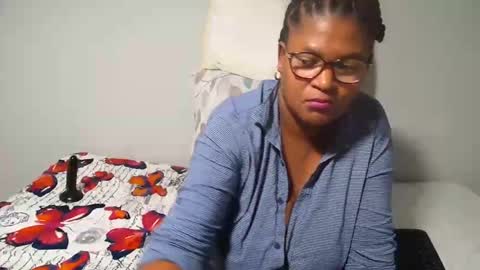 candyyumsaerolaxx online show from 05/31/26, 06:09