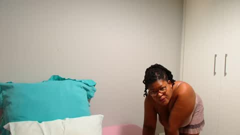 candyyumsaerolaxx online show from 07/07/26, 06:05