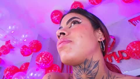 Aura  online show from 02/13/25, 06:05