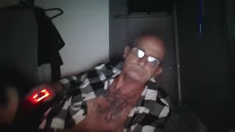 Snapshot of canisnifyerpanties chatting on 04/05/26, 10:01 canisnifyerpanties online show from 04/05/26, 10:01