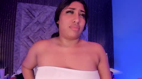 Snapshot of canndy_gaby chatting on 02/19/25, 04:01 GABRIELA LOPEZ online show from 02/19/25, 04:01