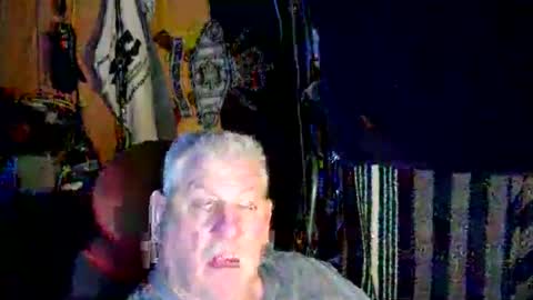 Snapshot of canoelicker69 chatting on 11/15/25, 09:21 canoelicker69 online show from 11/15/25, 09:21