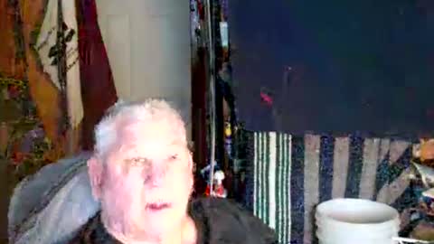 Snapshot of canoelicker69 chatting on 12/16/25, 08:03 canoelicker69 online show from 12/16/25, 08:03