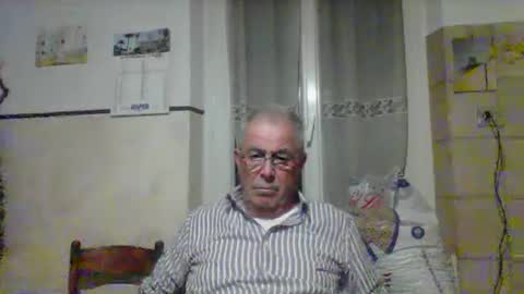 Snapshot of cantera577 chatting on 10/14/25, 08:09 cantera577 online show from 10/14/25, 08:09