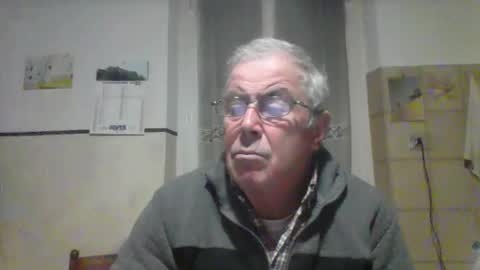 Snapshot of cantera577 chatting on 11/29/25, 06:33 cantera577 online show from 11/29/25, 06:33
