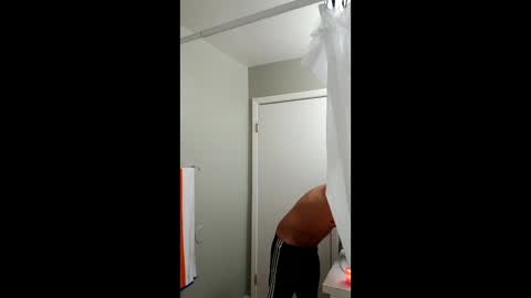 capetillomarco115 online show from 03/18/26, 08:39