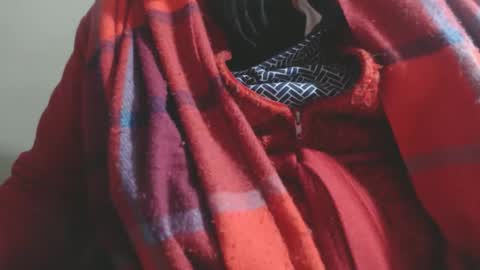 Snapshot of capitanfuturo44 chatting on 02/04/26, 10:32 Cinzia ex regina online show from 02/04/26, 10:32