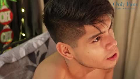 Snapshot of capizzi_ chatting on 12/12/24, 09:19 David Capizzi online show from 12/12/24, 09:19