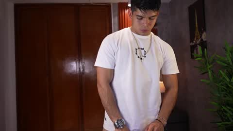 Snapshot of capizzi_ chatting on 11/08/25, 03:18 David Capizzi online show from 11/08/25, 03:18